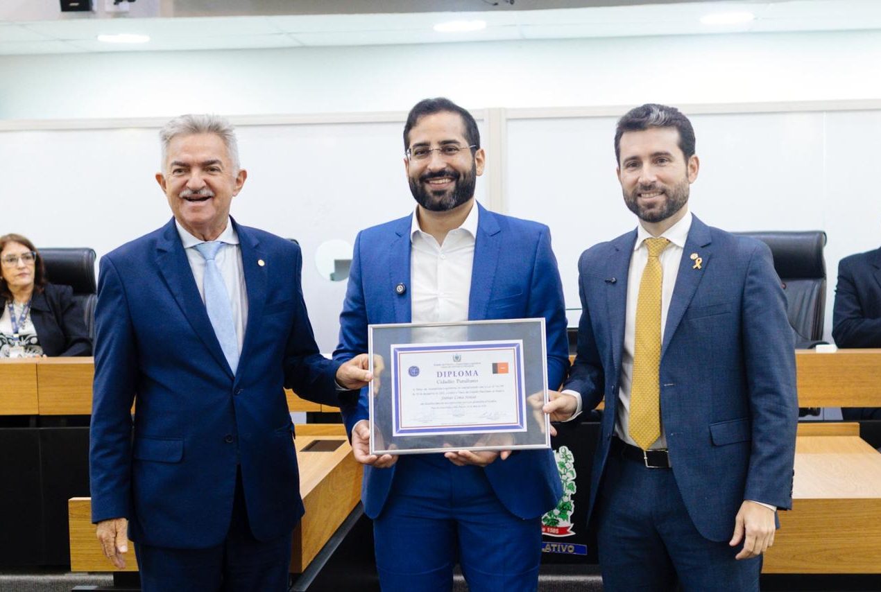 Médico Stênio Lima Sousa recebe título de Cidadão Paraibano em solenidade na Assembleia Legislativa