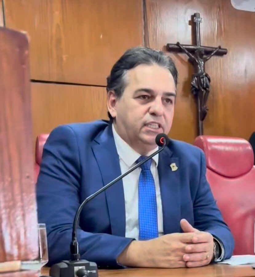 Fábio Carneiro propõe QR Code em obras públicas para ampliar transparência em João Pessoa