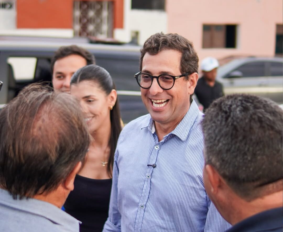 Com investimentos em R$ 8 milhões, Alagoa Nova recebe obras de pavimentação 49 ruas