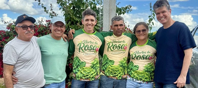 Cariri paraibano recebe nova ação de abastecimento e desenvolvimento da zona rural através da parceria entre Ruy e Tovar
