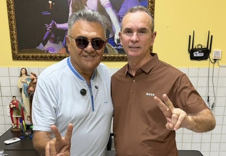 Deputado Nilson Lacerda abre mão da reeleição e anuncia apoio a Márcio Roberto em Conceição