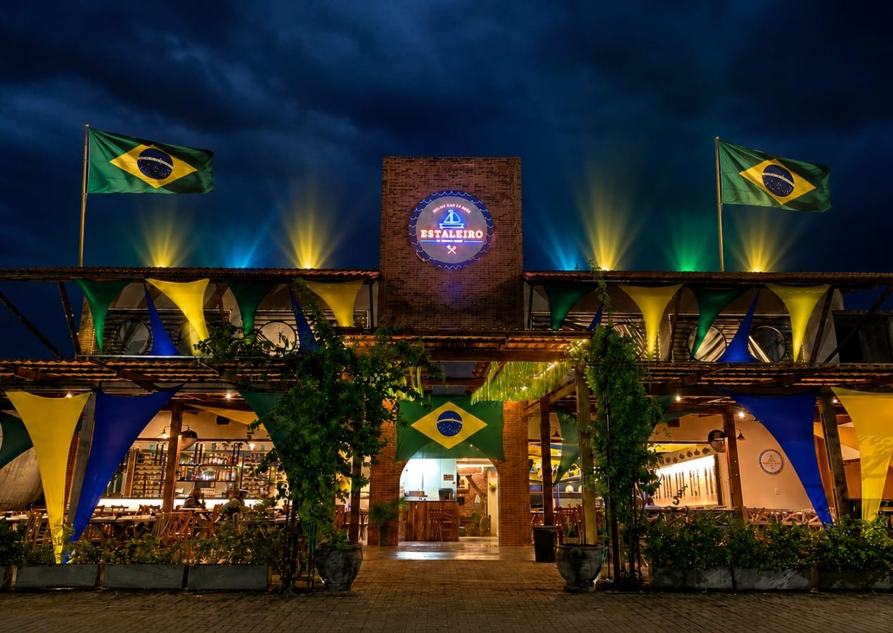 Estaleiro restaurante lança arena exclusiva para transmissão dos jogos da Copa do Mundo