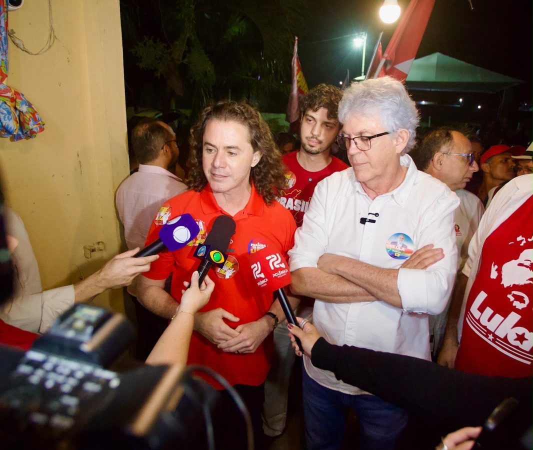 Veneziano participa da convenção do PT e agradece ao presidente Lula e aos militantes o apoio à sua reeleição