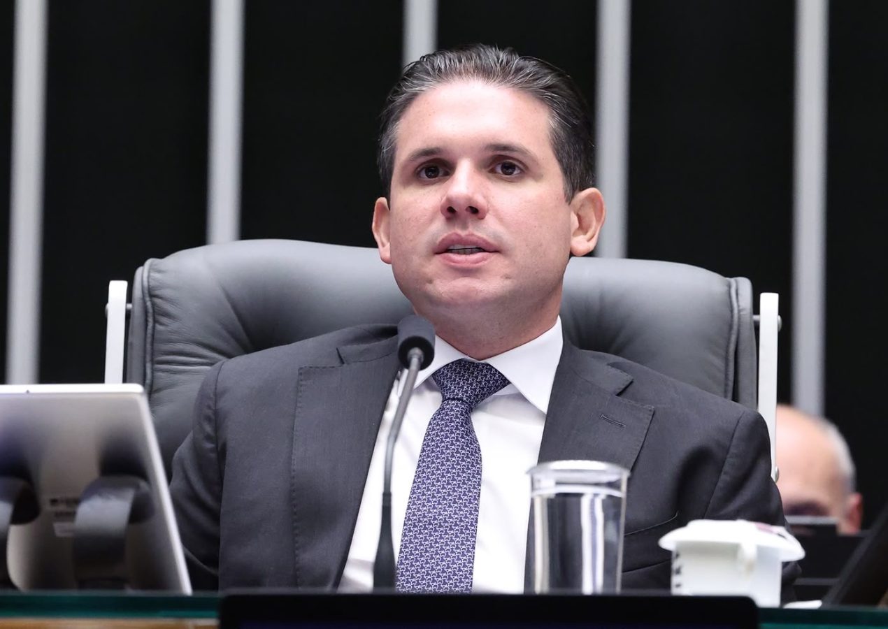 Hugo Motta cobra agilidade para licença ambiental do Eixo Piancó e reforça compromisso com segurança hídrica do Sertão