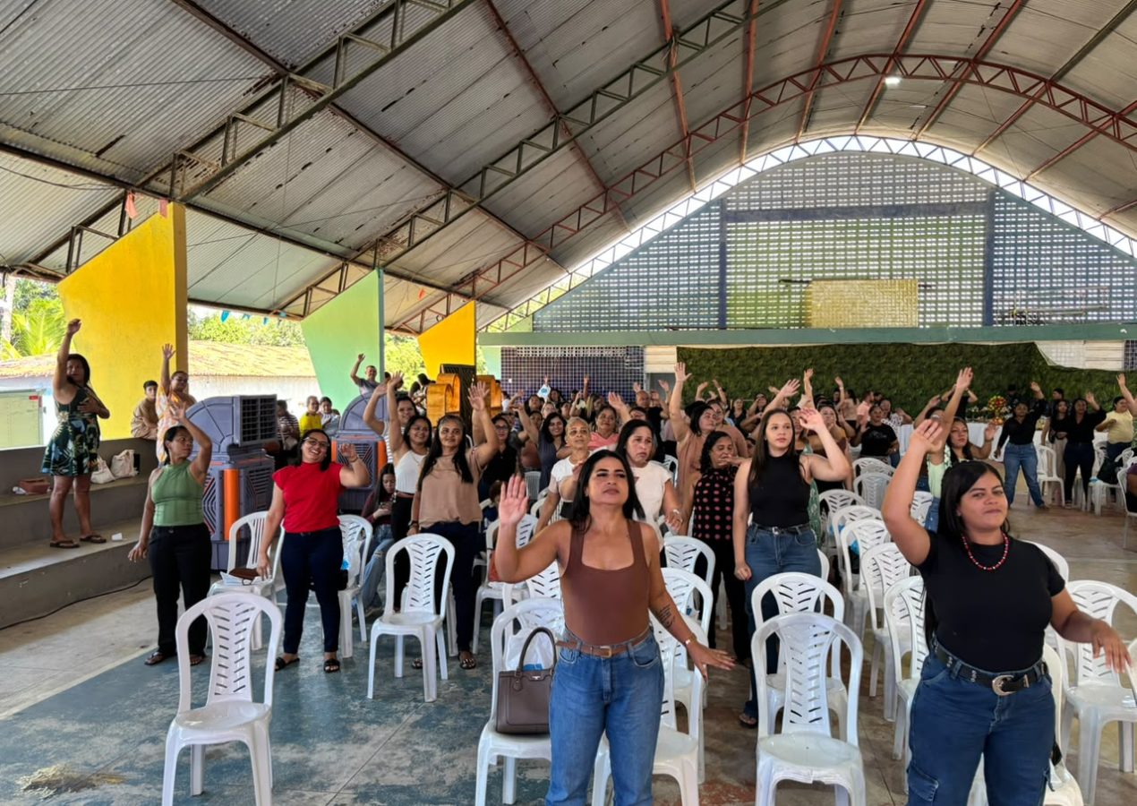 Baía da Traição promove formação continuada para professores com foco na inclusão e inovação na educação
