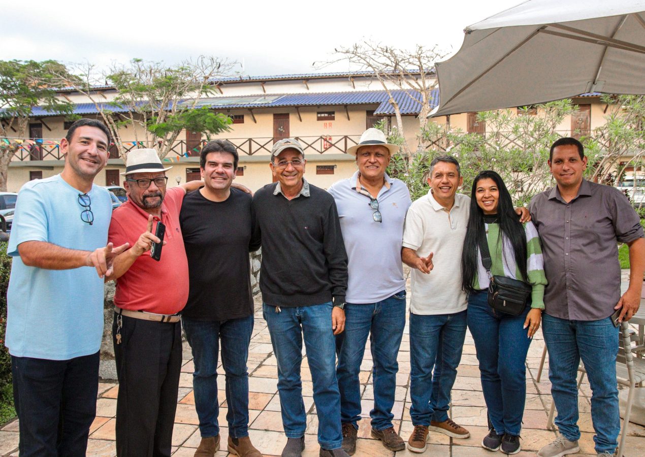 Deputado Eduardo Carneiro participa do Caminhos do Frio e amplia base no Brejo com apoio do ex-prefeito de Areia, João Francisco, vereadores e lideranças