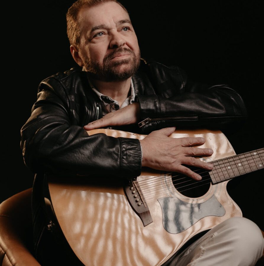 Peninha apresenta o show “Minhas Canções” no Teatro Paulo Pontes em 10 de setembro