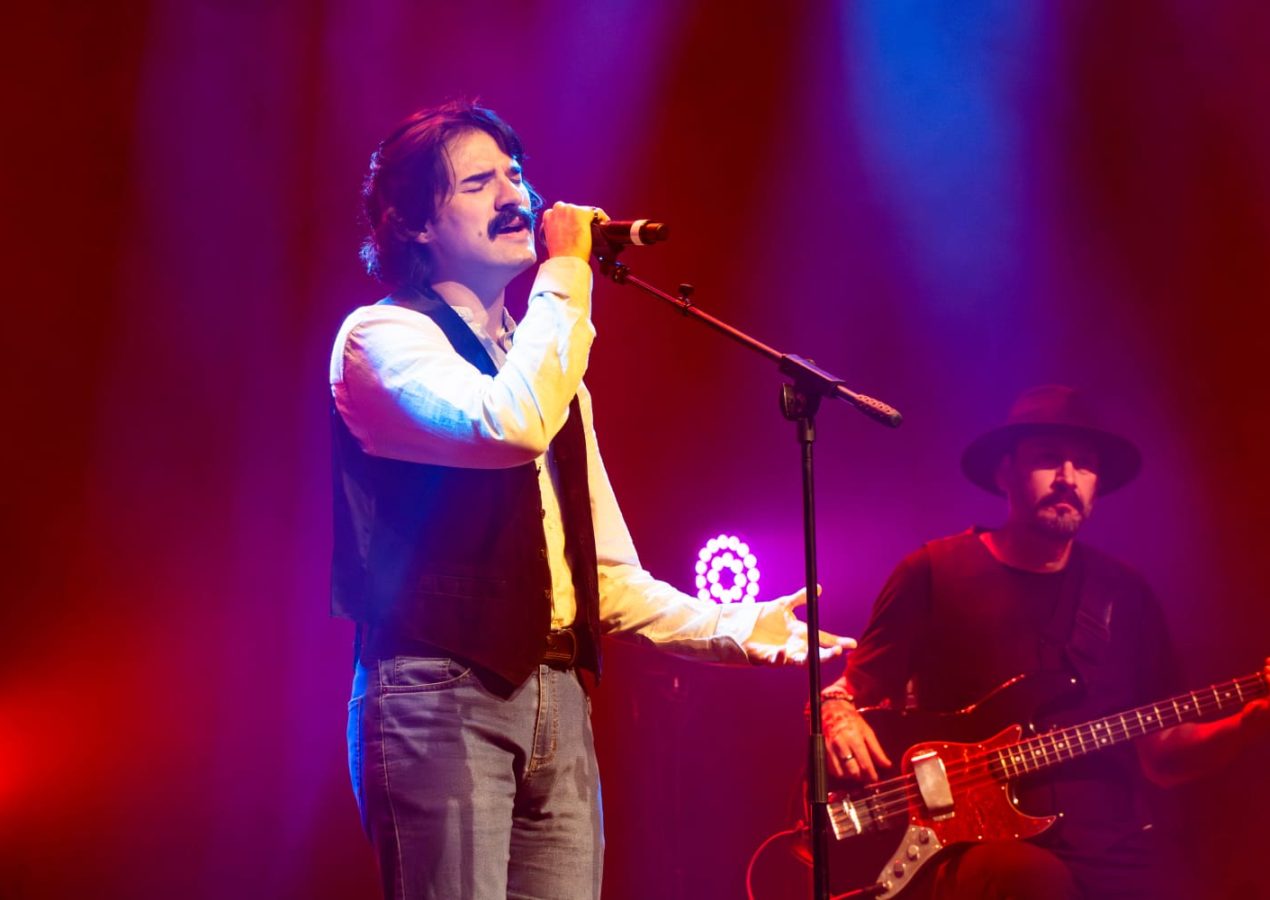 João Pessoa recebe homenagem a Belchior no Teatro Pedra do Reino