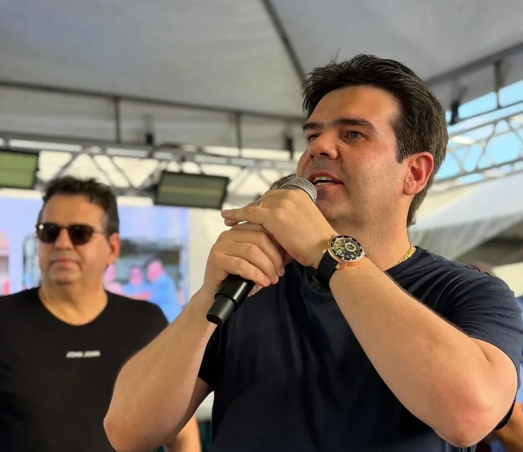 Eduardo Carneiro dispara em João Pessoa e lidera pesquisa para deputado estadual na Capital
