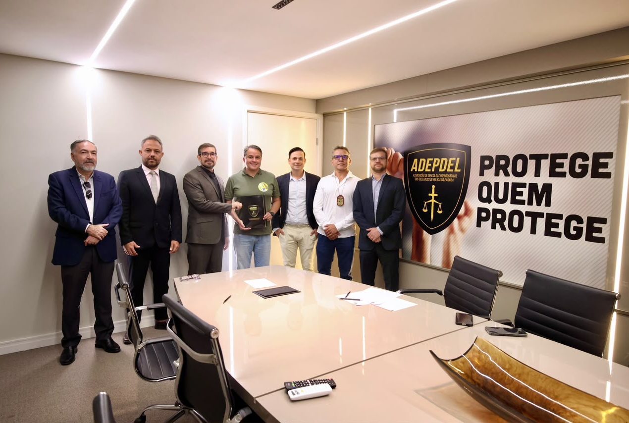 Efraim Filho se reúne com ADEPDEL para discutir demandas dos Delegados de Polícia da Paraíba