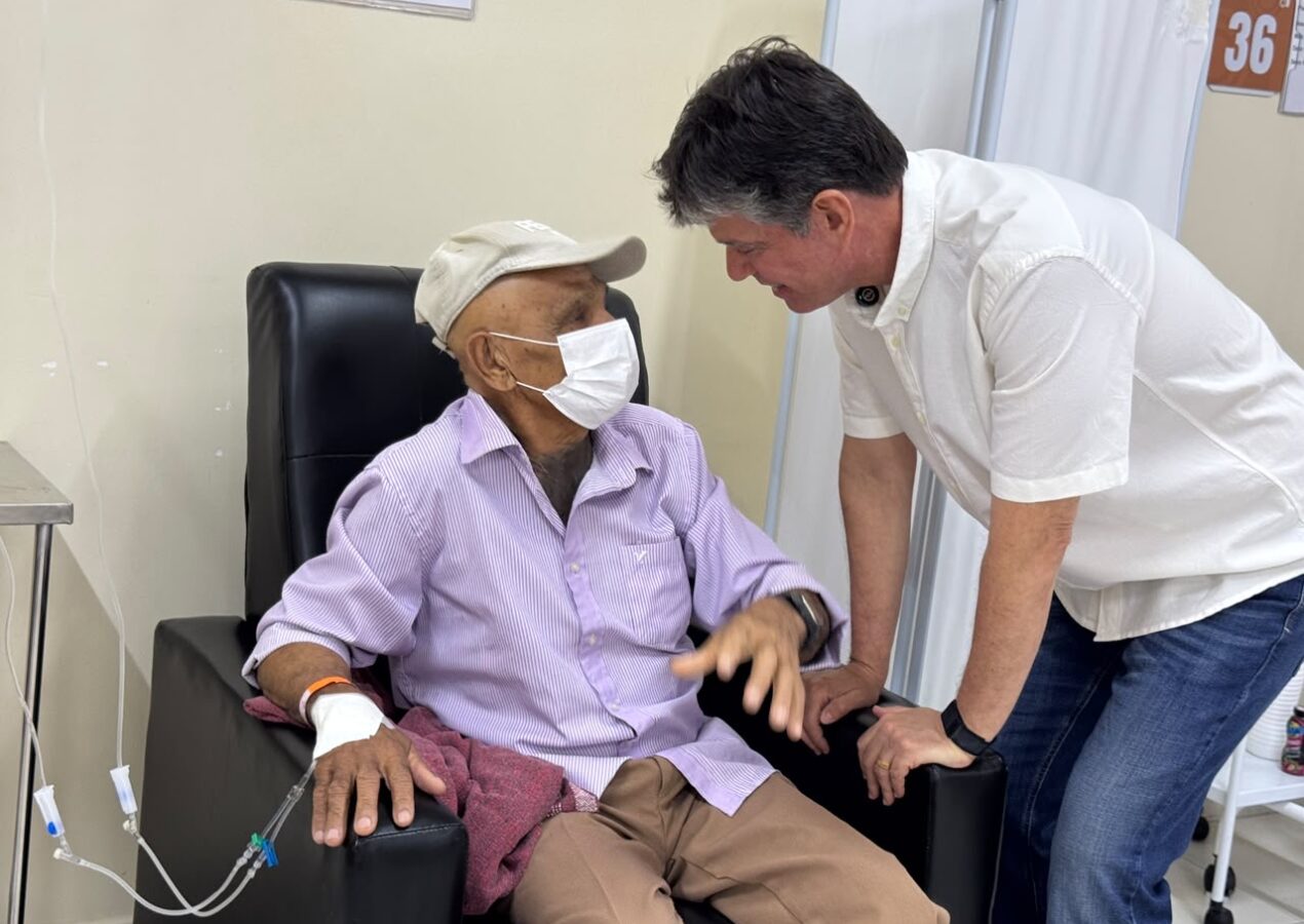 Ruy inicia agenda de agradecimentos visitando hospitais da Grande João Pessoa